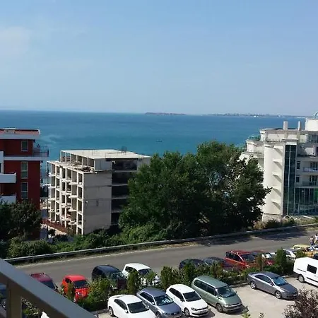 Студия Св Влас Болгария Комплекс Краун Форт Клуб * سفيتي فلاس